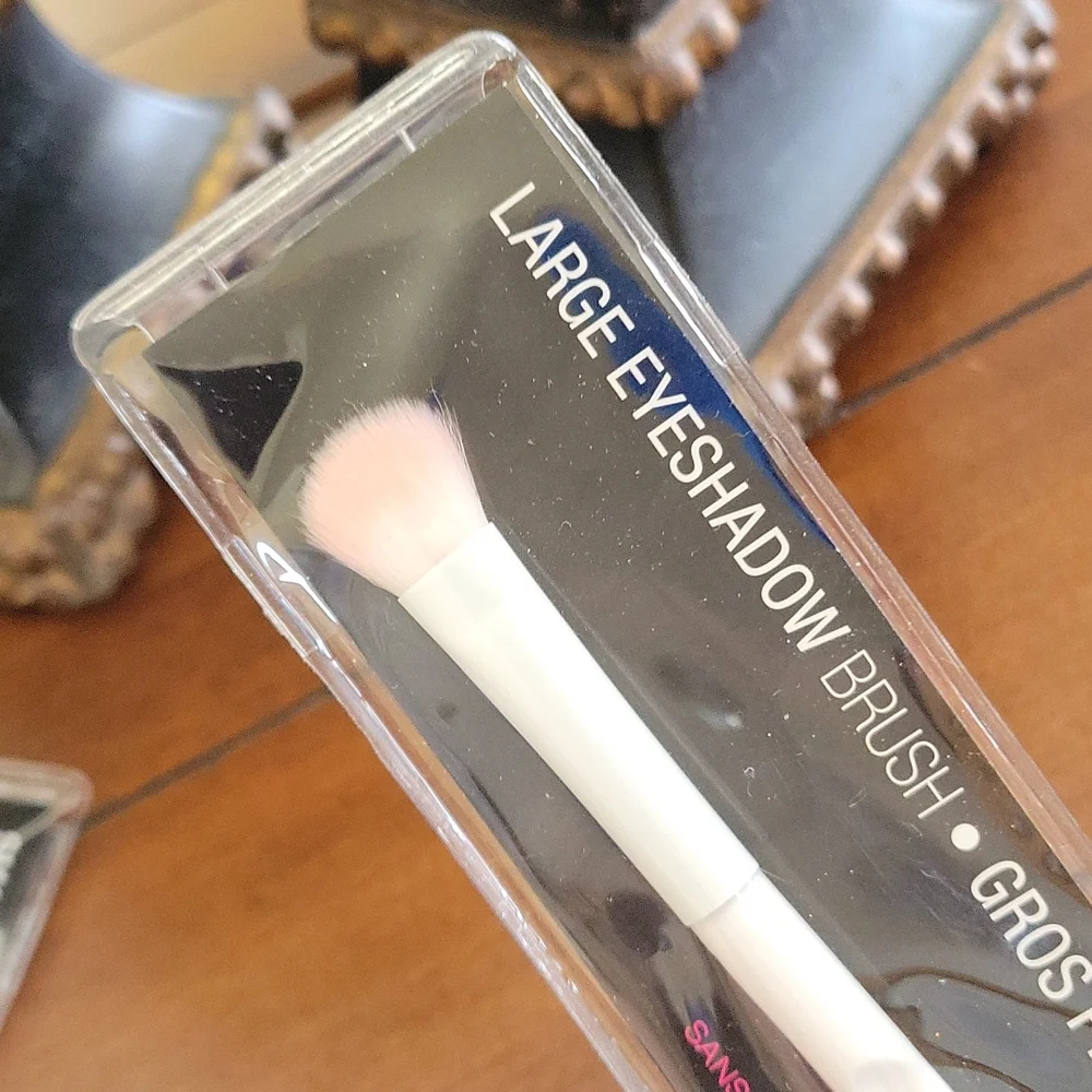 😉 WET n WILD BRUSH SET